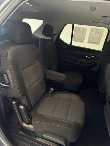 Photo of 2020 Satin Steel Metallic Chevrolet Traverse