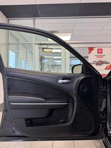 Photo of 2019 Pitch Black Clearcoat Dodge Charger