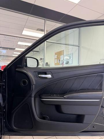 Photo of 2019 Pitch Black Clearcoat Dodge Charger