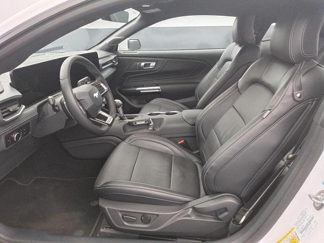 Photo of 2024 Oxford White Ford Mustang