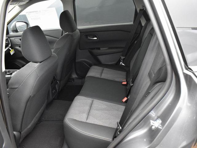 Photo of 2025 Gun Metallic Nissan Rogue