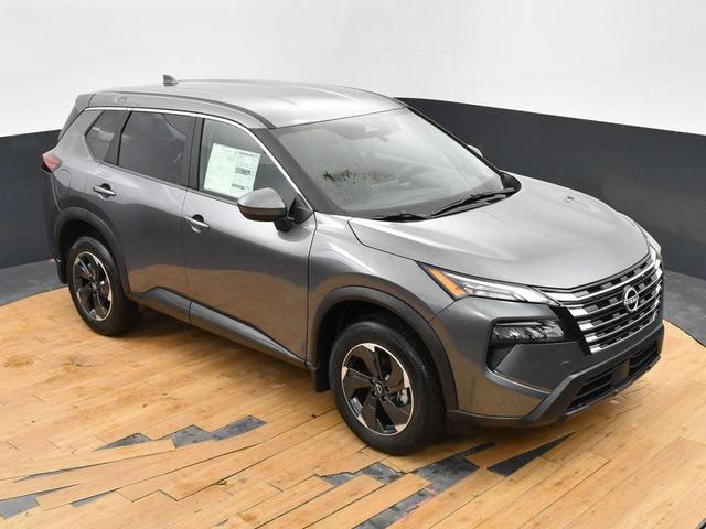 Photo of 2025 Gun Metallic Nissan Rogue