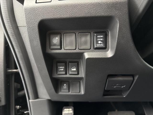 Photo of 2025 Super Black Nissan Frontier