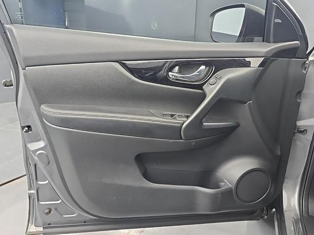 Photo of 2020 Gun Metallic Nissan Rogue Sport