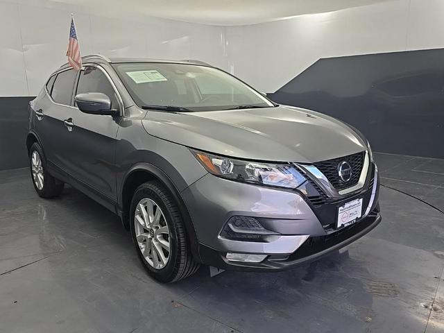 Photo of 2020 Gun Metallic Nissan Rogue Sport