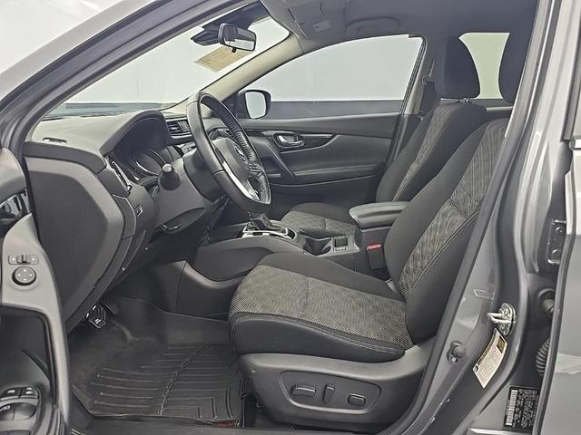 Photo of 2020 Gun Metallic Nissan Rogue Sport