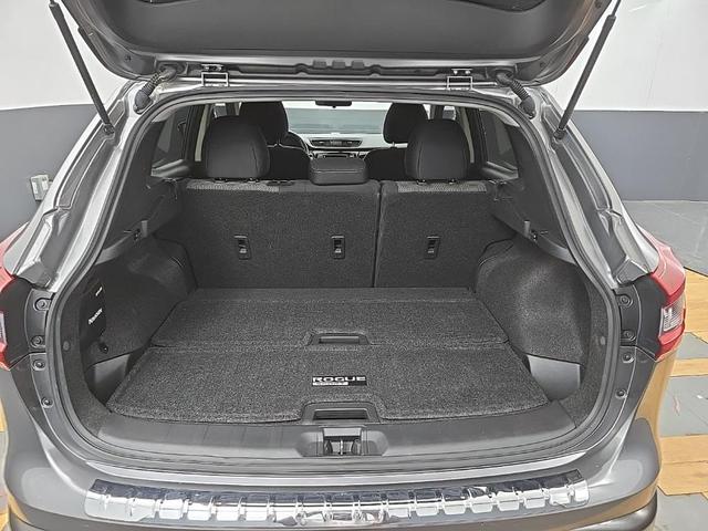 Photo of 2020 Gun Metallic Nissan Rogue Sport