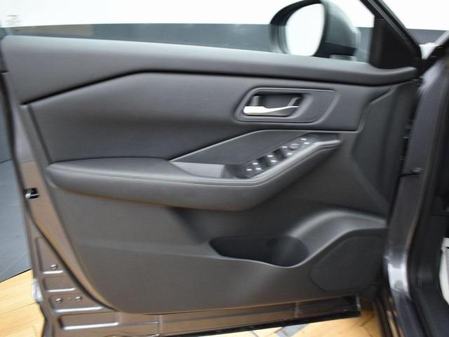 Photo of 2025 Gun Metallic Nissan Rogue