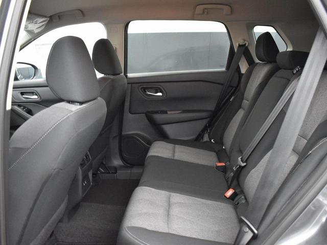 Photo of 2025 Gun Metallic Nissan Rogue