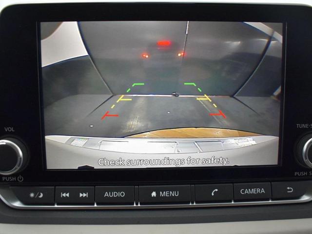 Photo of 2025 Everest White Pearl Nissan Rogue