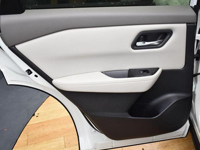 Photo of 2025 Everest White Pearl Nissan Rogue