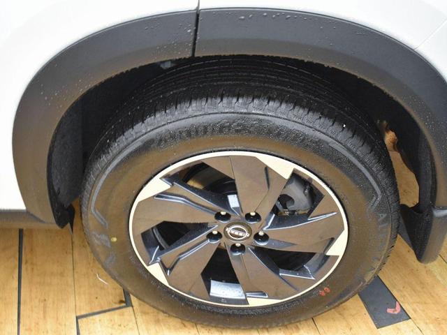 Photo of 2025 Everest White Pearl Nissan Rogue