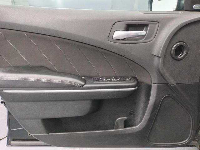 Photo of 2023 Pitch Black Clearcoat Dodge Charger