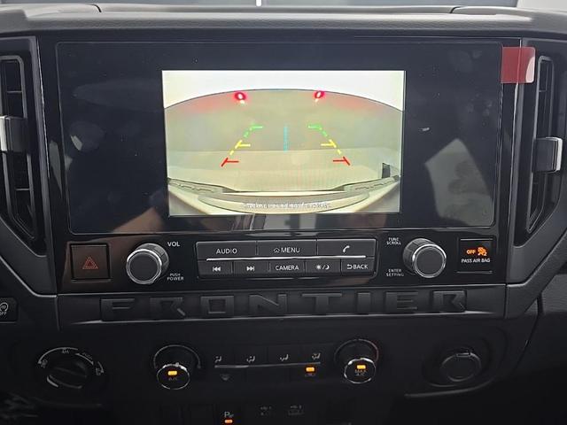 Photo of 2026 Glacier White Nissan Frontier