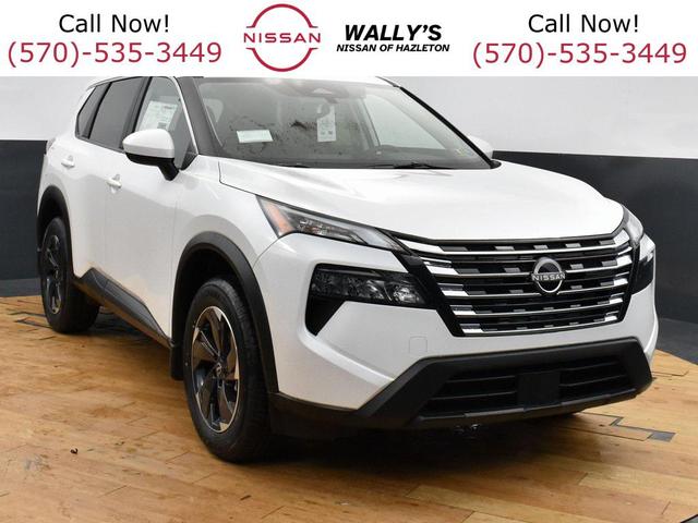 Photo of 2025 Everest White Pearl Nissan Rogue