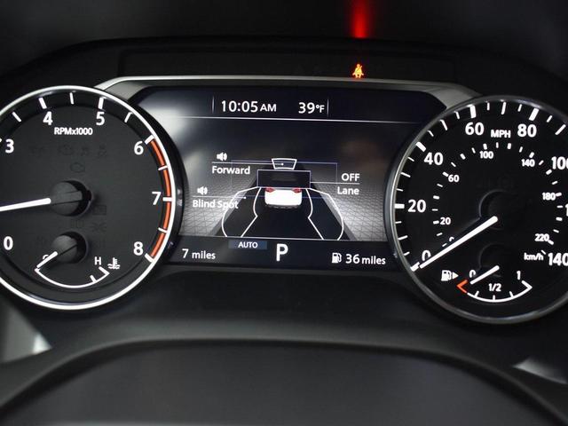 Photo of 2025 Everest White Pearl Nissan Rogue