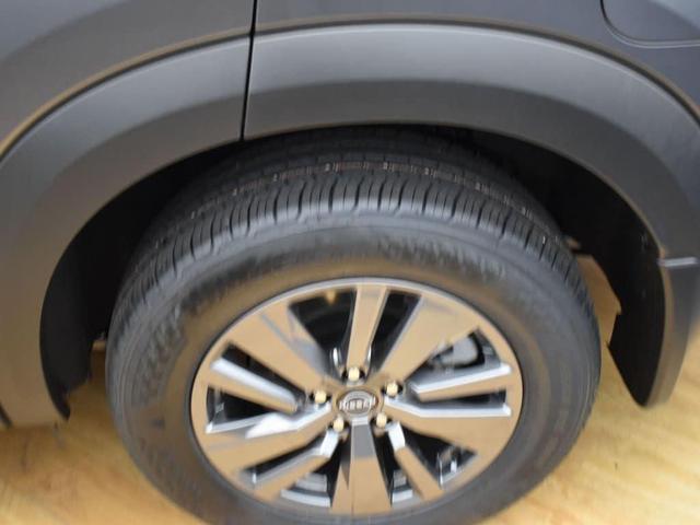 Photo of 2025 Gun Metallic Nissan Pathfinder