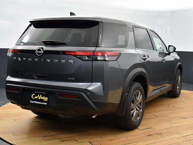 Photo of 2025 Gun Metallic Nissan Pathfinder