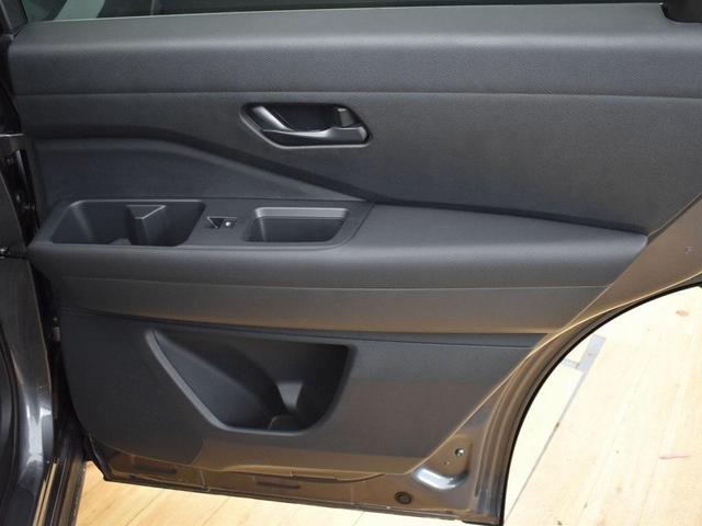 Photo of 2025 Gun Metallic Nissan Pathfinder