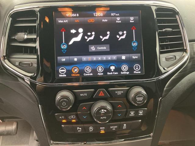 Photo of 2021 Granite Crystal Metallic Clearcoat Jeep Grand Cherokee