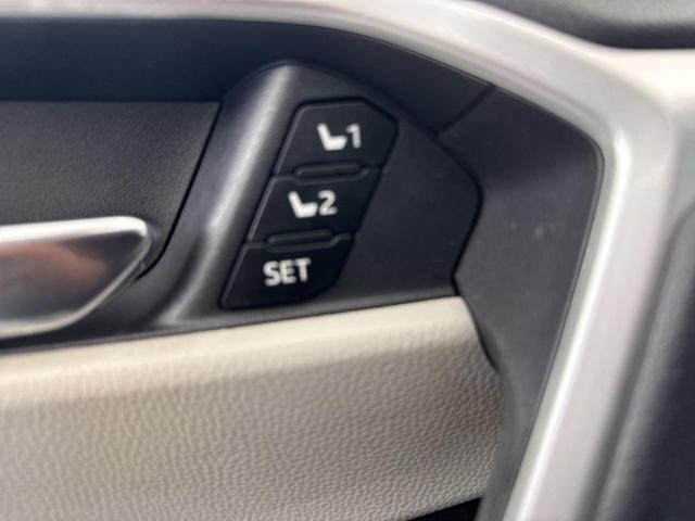 Photo of 2021 Ruby Flare Pearl Toyota RAV4