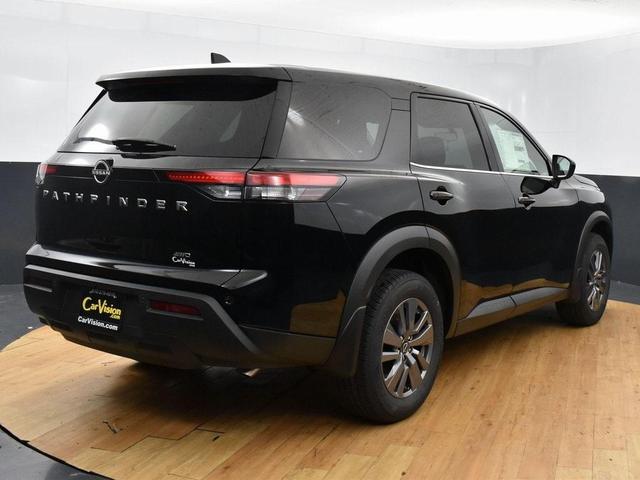 Photo of 2025 Super Black Nissan Pathfinder