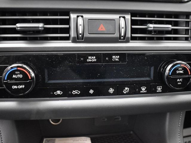 Photo of 2025 Super Black Nissan Pathfinder