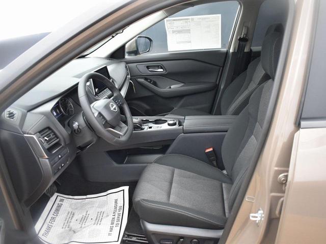 Photo of 2025 Baja Storm Metallic Nissan Rogue