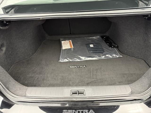 Photo of 2023 Super Black Nissan Sentra