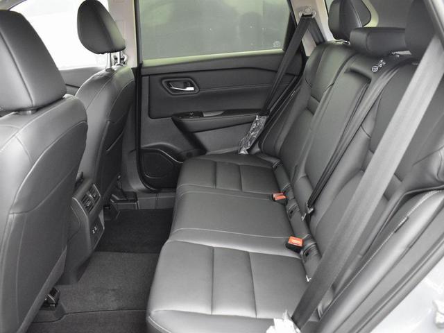 Photo of 2025 Boulder Gray Pearl Nissan Rogue