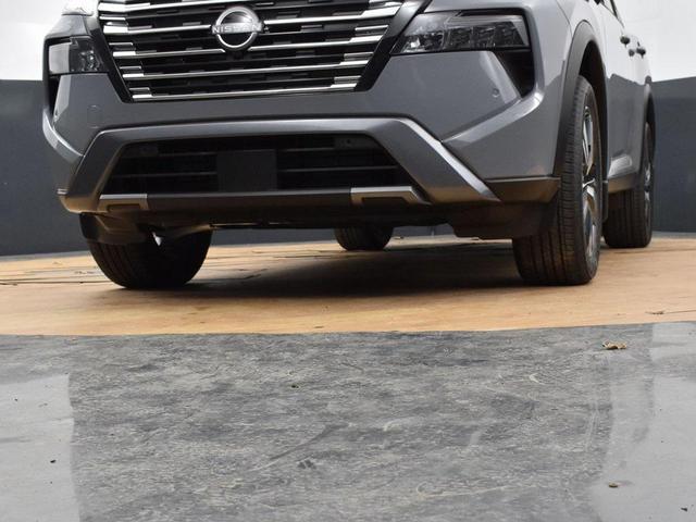 Photo of 2025 Boulder Gray Pearl Nissan Rogue