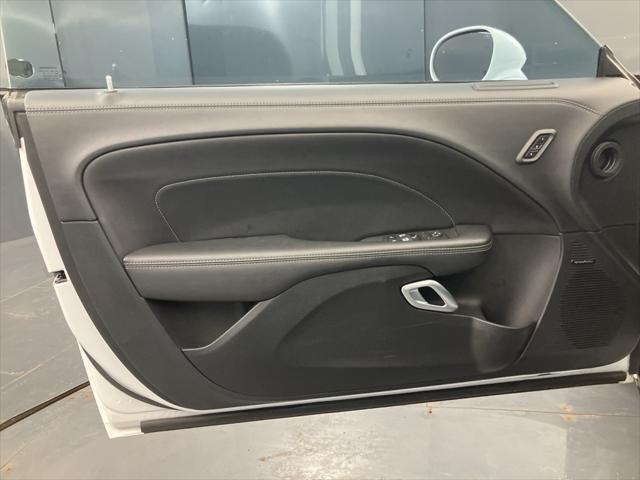 Photo of 2022 White Knuckle Clearcoat Dodge Challenger