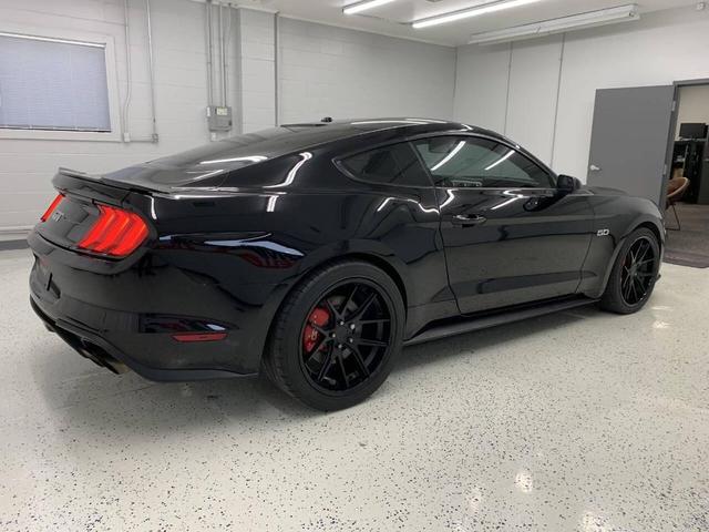 Photo of 2018 Shadow Black Ford Mustang