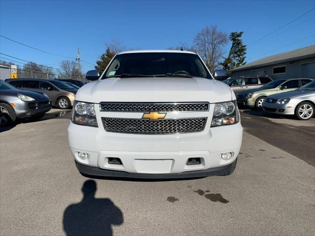 Photo of 2013 Summit White Chevrolet Tahoe