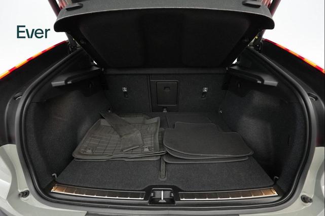 Photo of 2023 Sage Green Metallic Volvo C40 Recharge Pure Electric