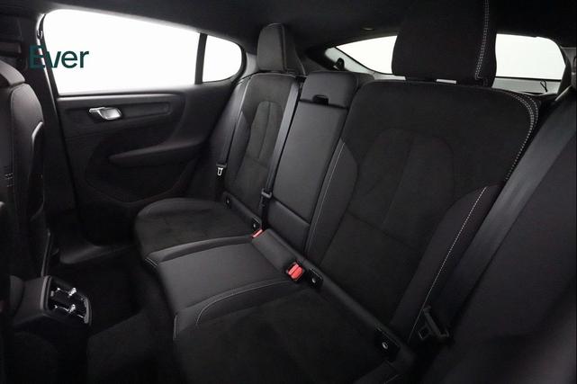 Photo of 2023 Sage Green Metallic Volvo C40 Recharge Pure Electric