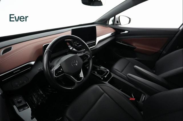 Photo of 2021 White Volkswagen ID.4