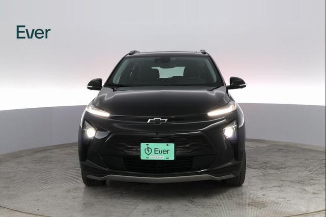 Photo of 2022 Mosaic Black Metallic Chevrolet Bolt EUV