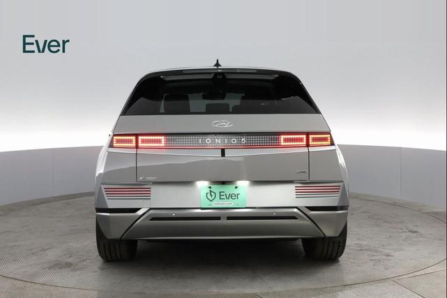 Photo of 2024 Cyber Gray Hyundai IONIQ 5