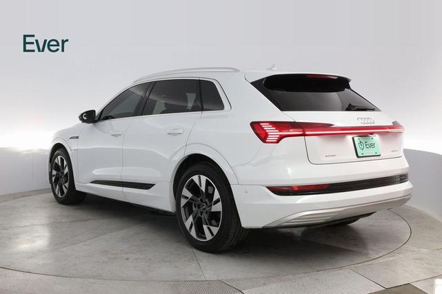 Photo of 2023 Glacier White Metallic Audi e-tron