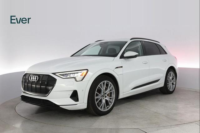 Photo of 2021 Glacier White Metallic Audi e-tron