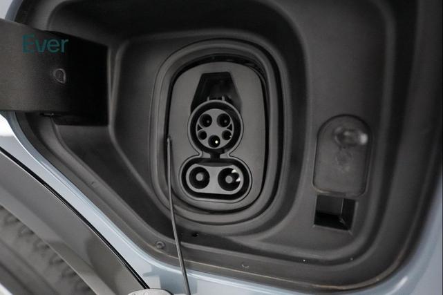Photo of 2024 Sonic Gray Pearl Honda Prologue