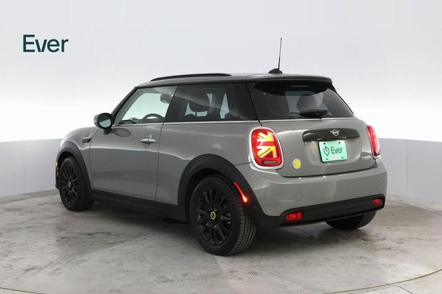 Photo of 2023 Moonwalk Grey Metallic MINI Hardtop