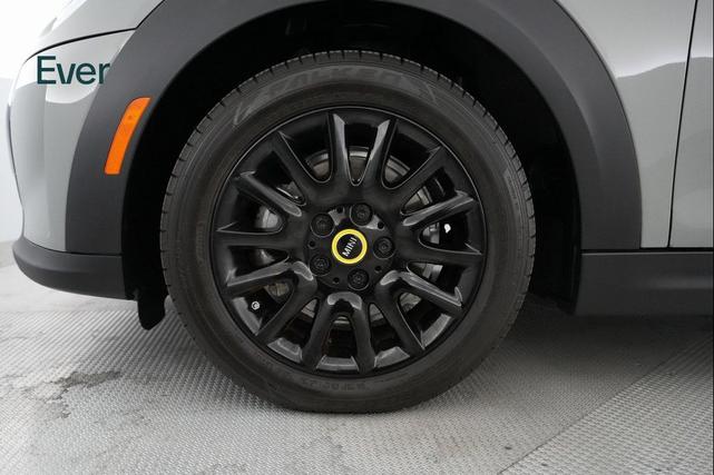 Photo of 2023 Moonwalk Grey Metallic MINI Hardtop