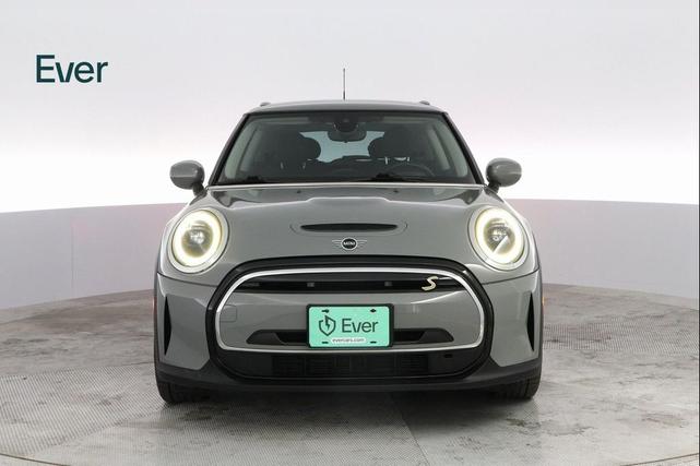 Photo of 2023 Moonwalk Grey Metallic MINI Hardtop