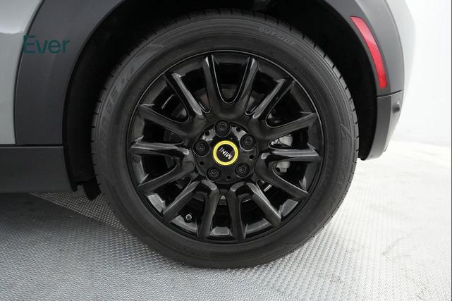 Photo of 2023 Moonwalk Grey Metallic MINI Hardtop