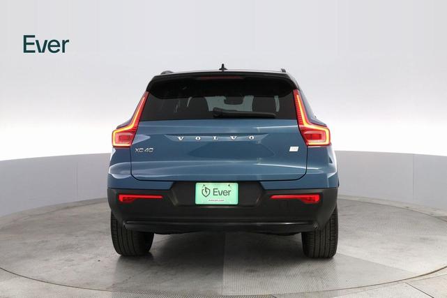 Photo of 2023 Fjord Blue Metallic Volvo XC40 Recharge Pure Electric