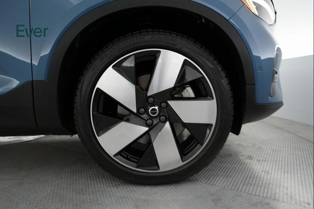 Photo of 2023 Fjord Blue Metallic Volvo XC40 Recharge Pure Electric
