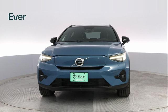 Photo of 2023 Fjord Blue Metallic Volvo XC40 Recharge Pure Electric