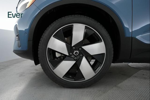 Photo of 2023 Fjord Blue Metallic Volvo XC40 Recharge Pure Electric